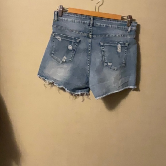 Casual Blue Distressed Jean Shorts - Picture 2 of 3